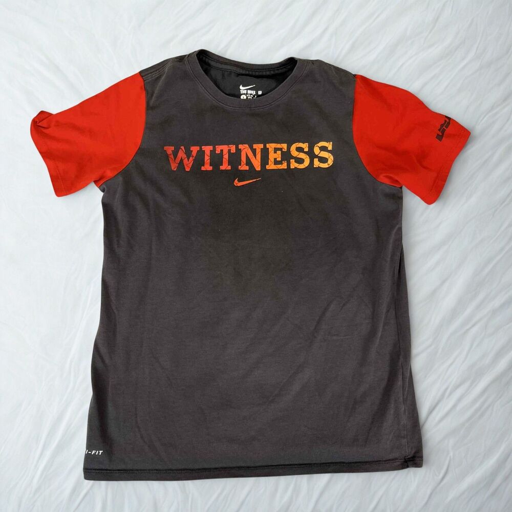 Nike Dri-Fit Witness Boys Large Gray Red Short Sleeve LeBron James Shirt